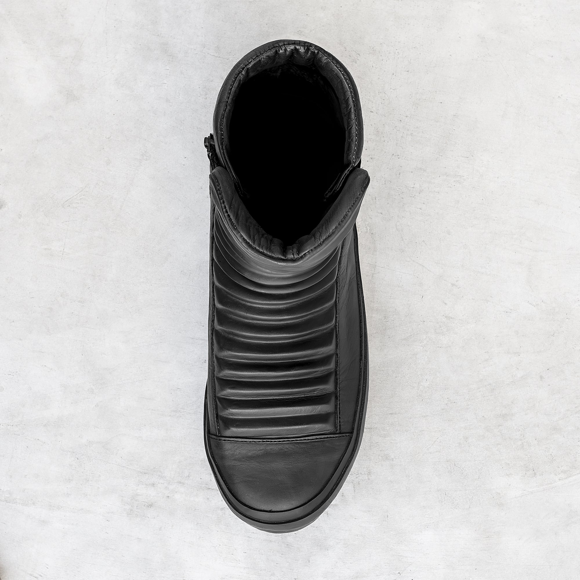 Razed Boot - Full Black - blamo.store