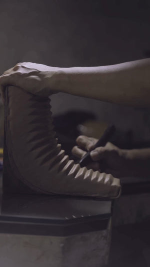 High Razed Boot - Full Black