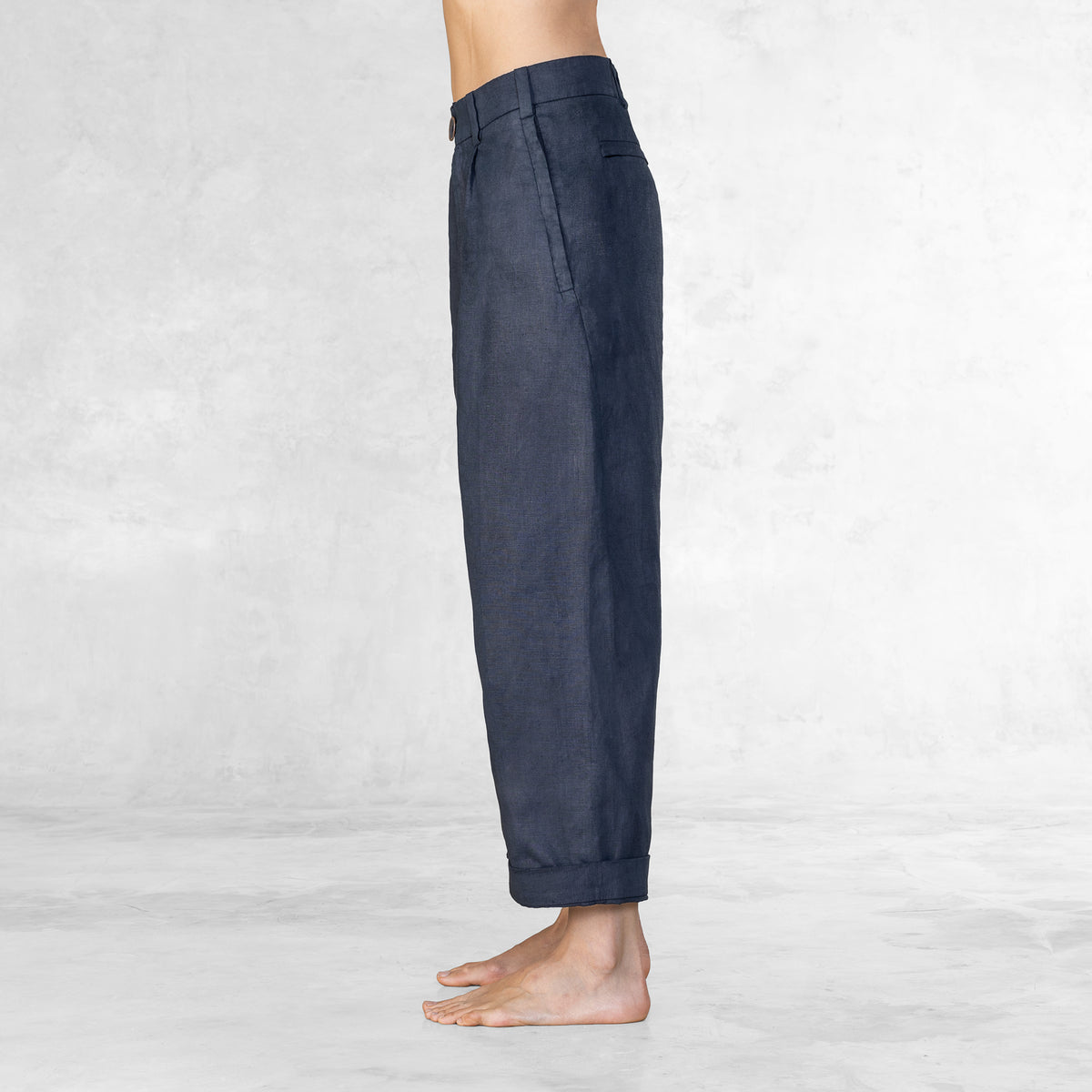 Women's straight leg Indigo pants